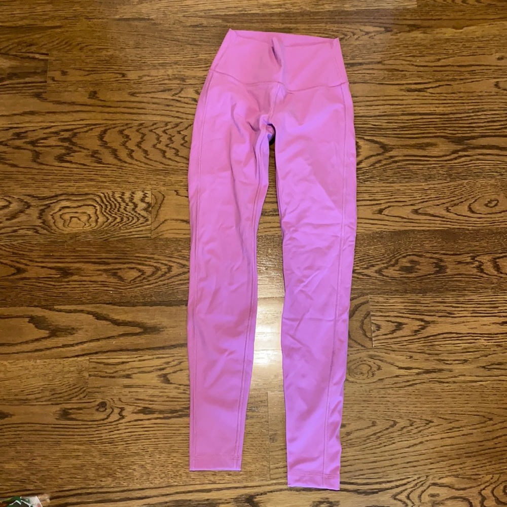 LuluLemon Wunder Under Leggings
